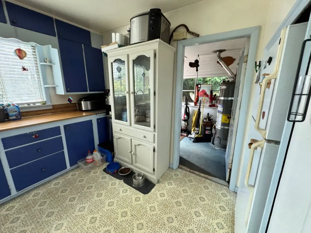 Tacoma Century Fixer 4/2 — $280K / $550K ARV - Photo 6