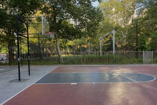 St. Vartan's Court