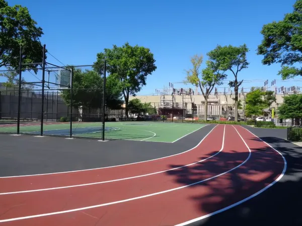 Howard Von Dohlen Playground