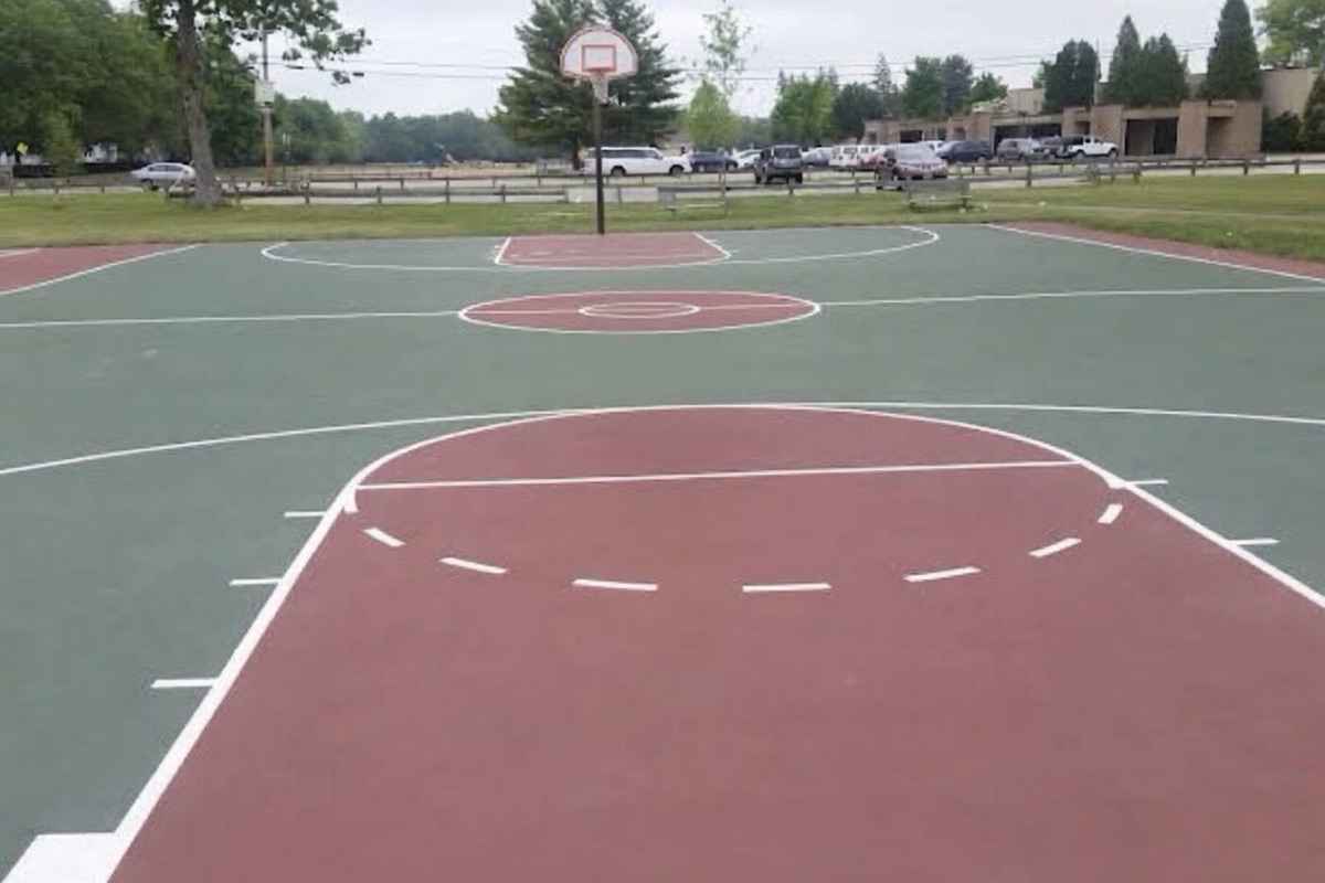Horseshoe Lake Courts