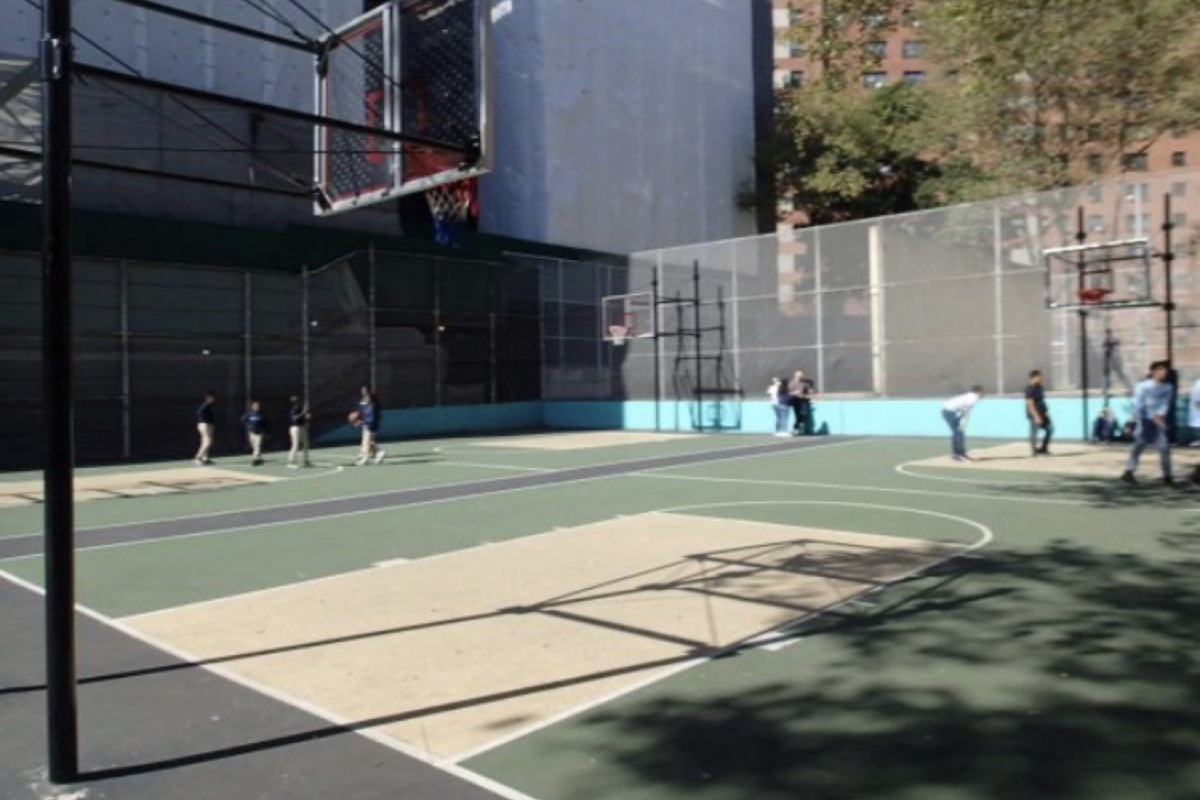Playground 125