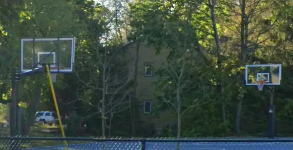 Rosenfarb Park