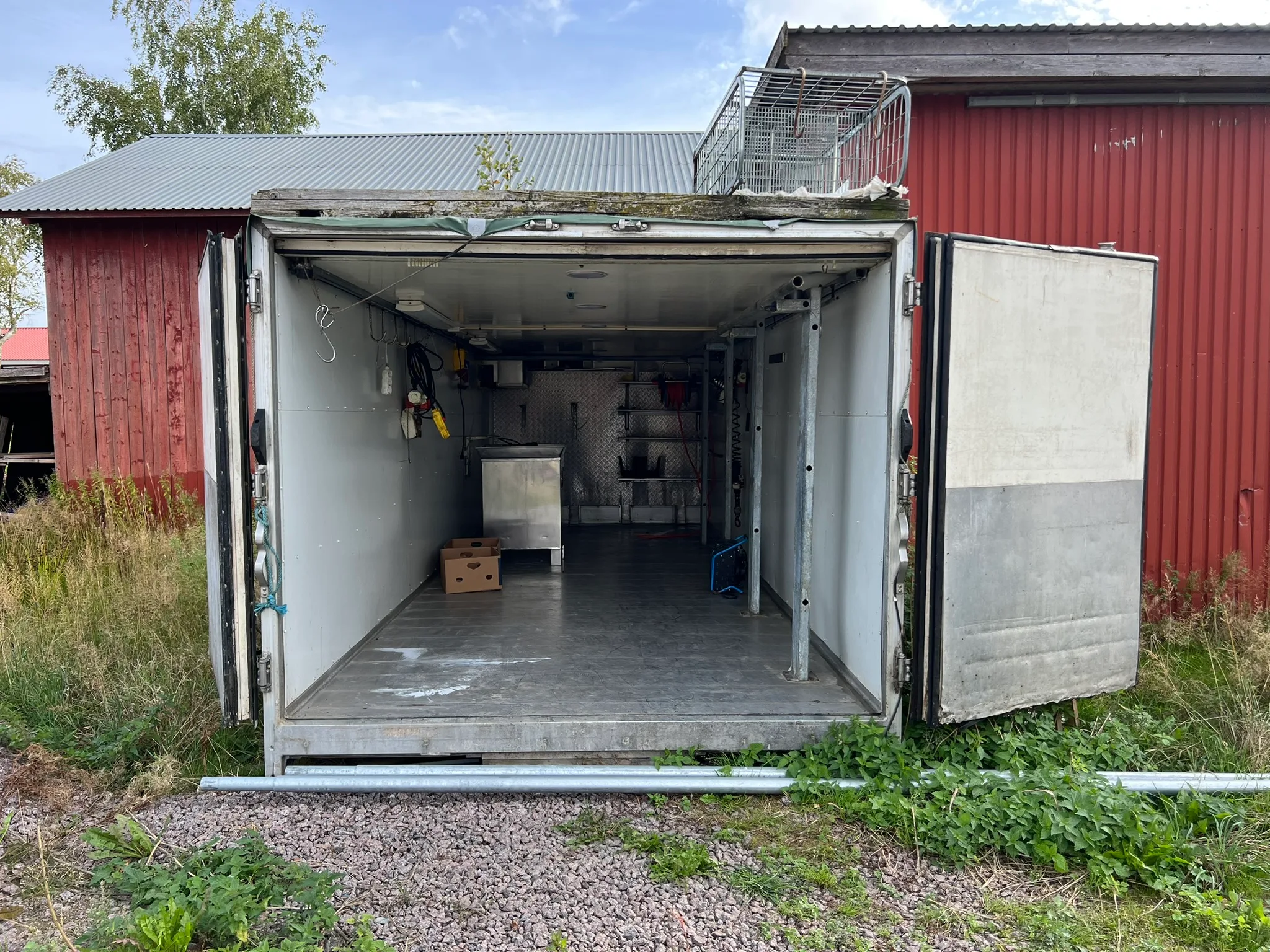 Kylcontainer på auktion i Tibro hos Auctiona