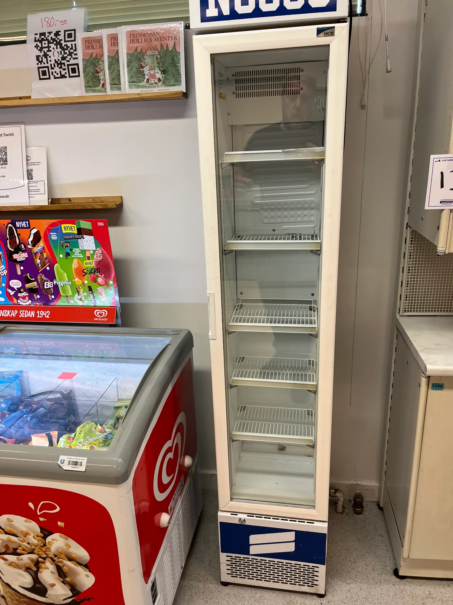 Varukyl på auktion i Boda Kyrkby hos Auctiona