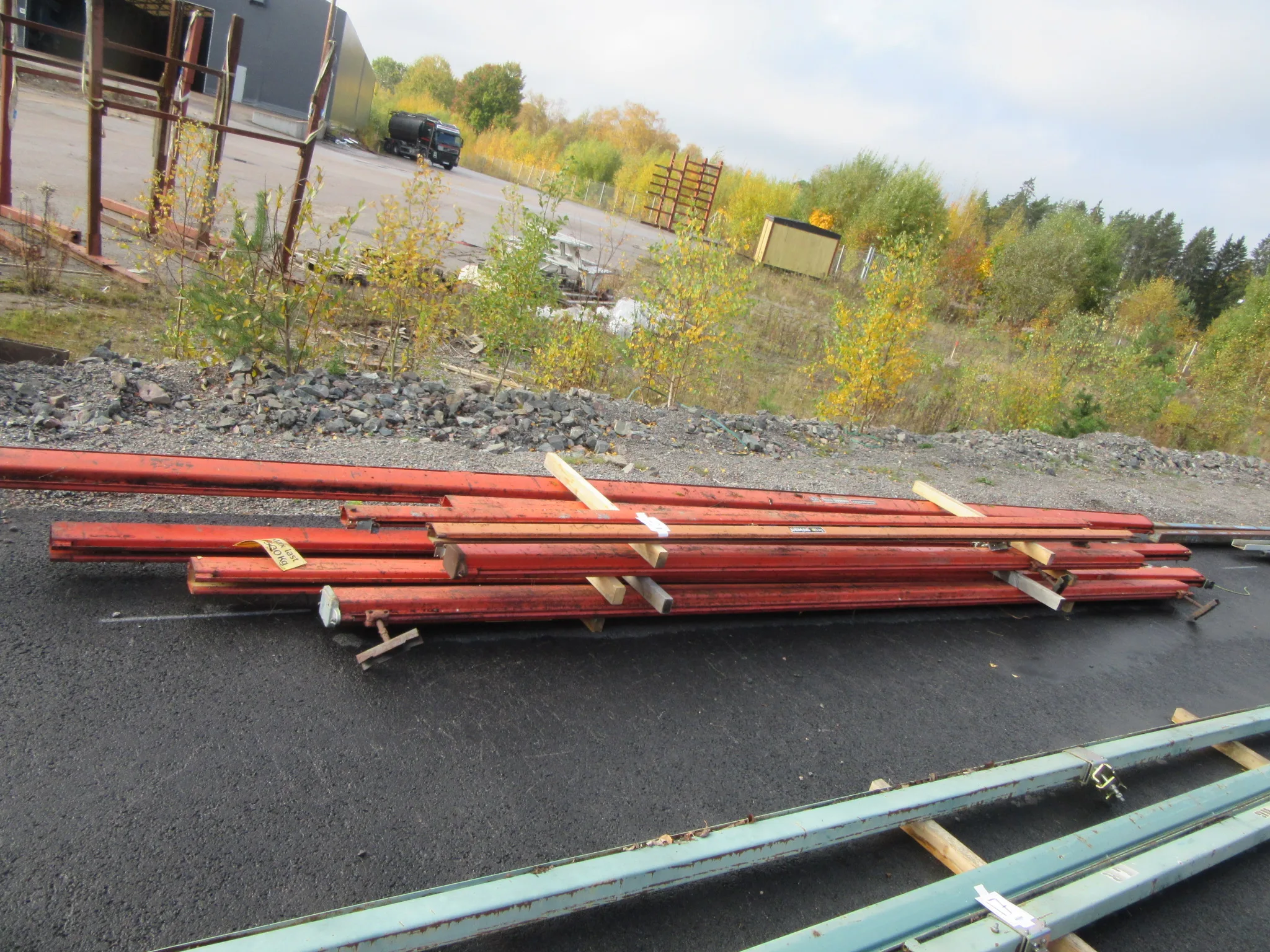 10 st metall traversbalkar Demag