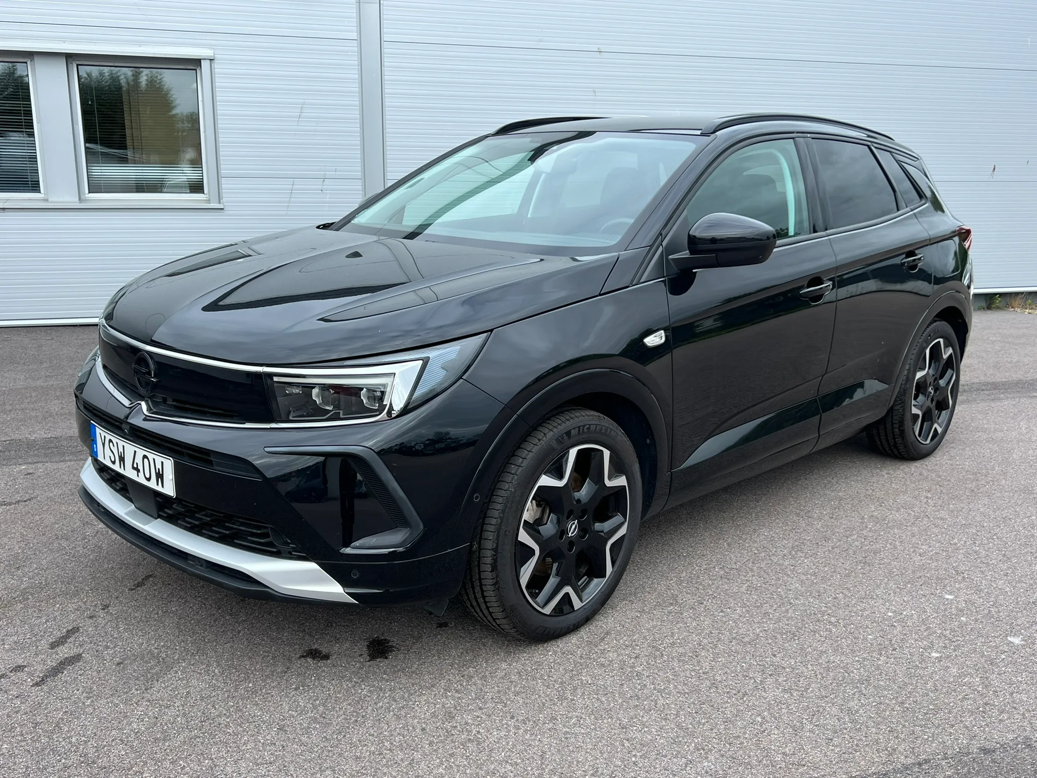 Opel Grandland Hybrid4 YSW40W