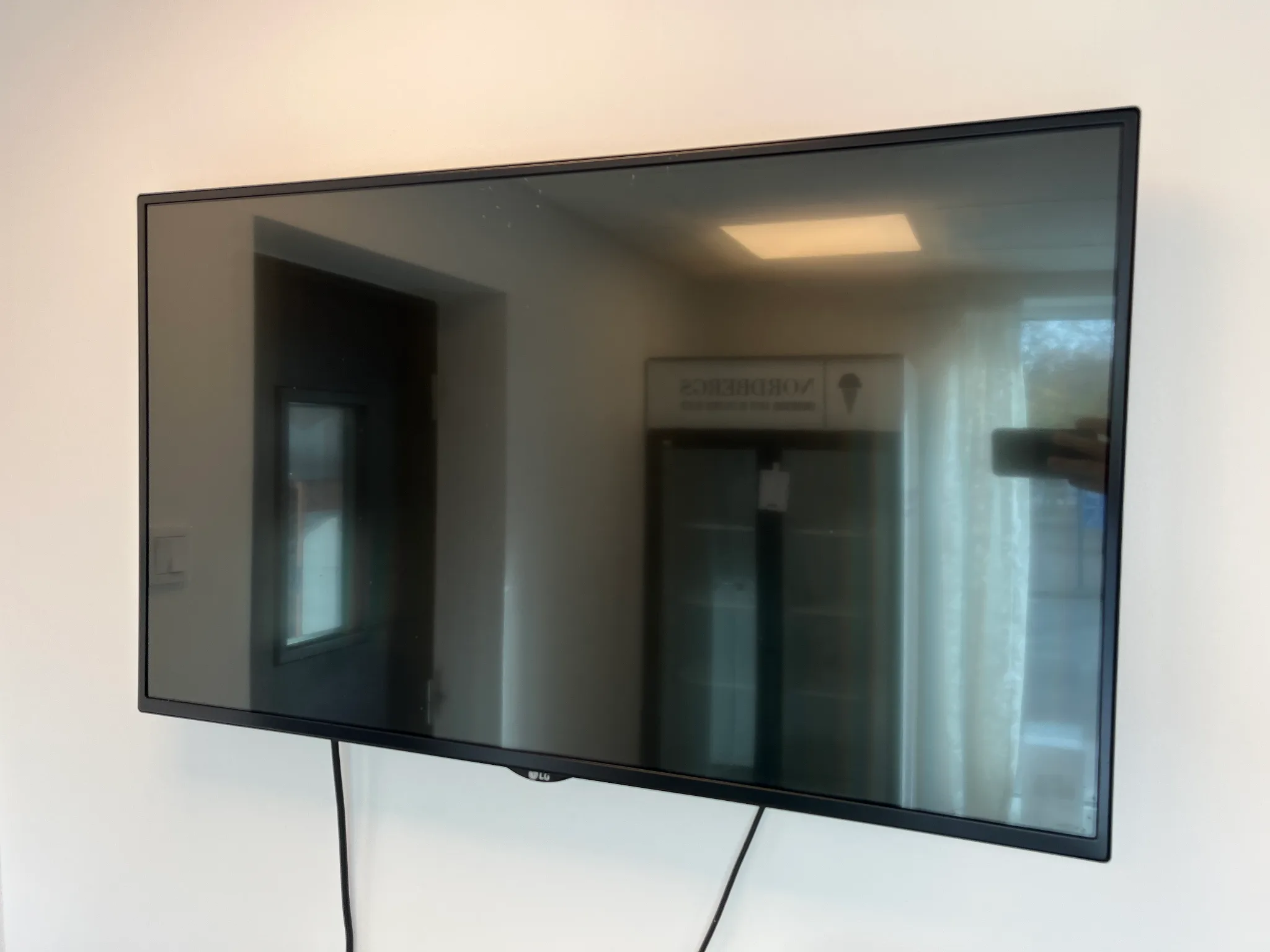 TV LG 43"