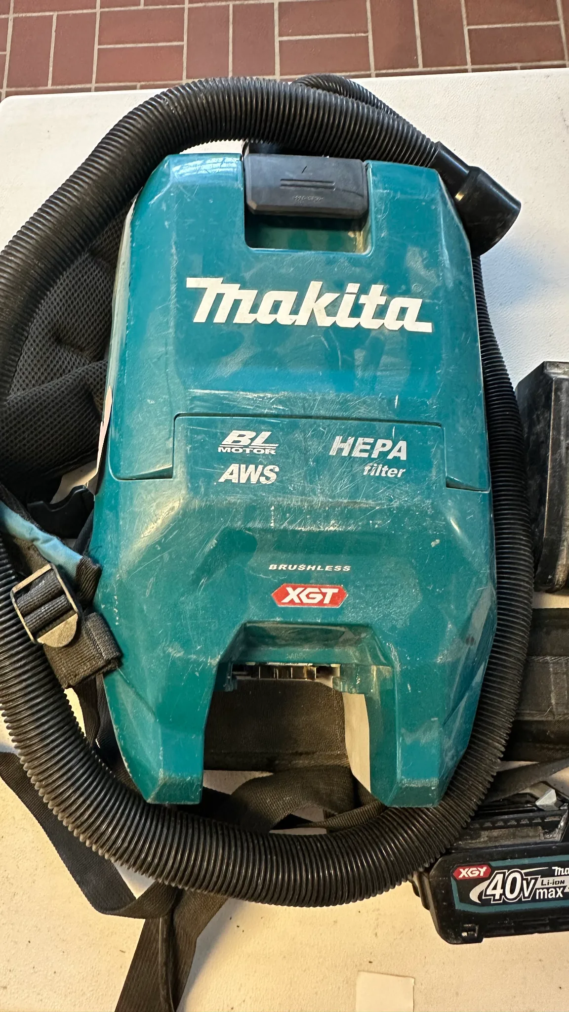 Ryggdammsugare Makita