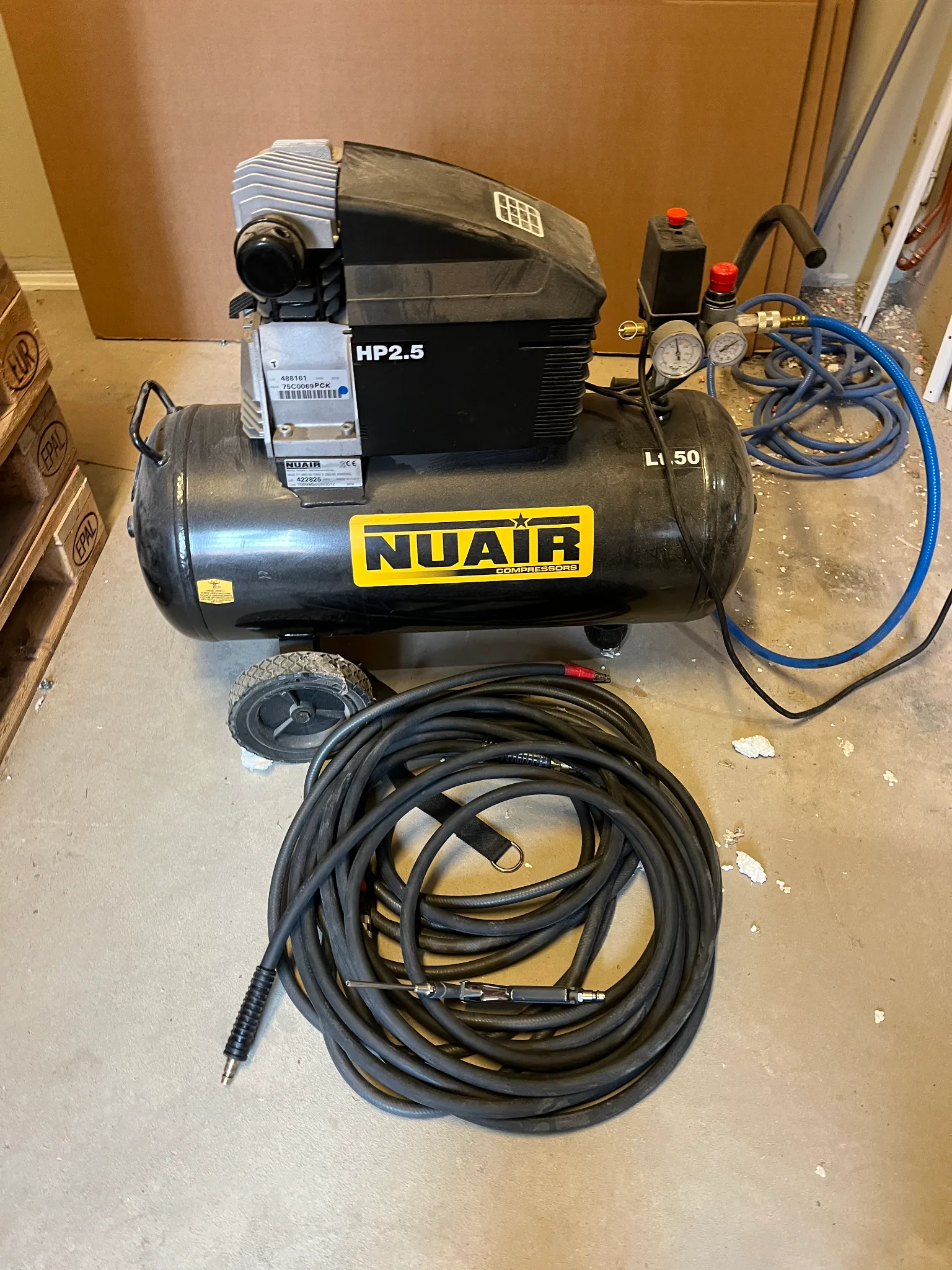 Kompressor Nuair F1-260-50 på auktion i Furulund hos Auctiona
