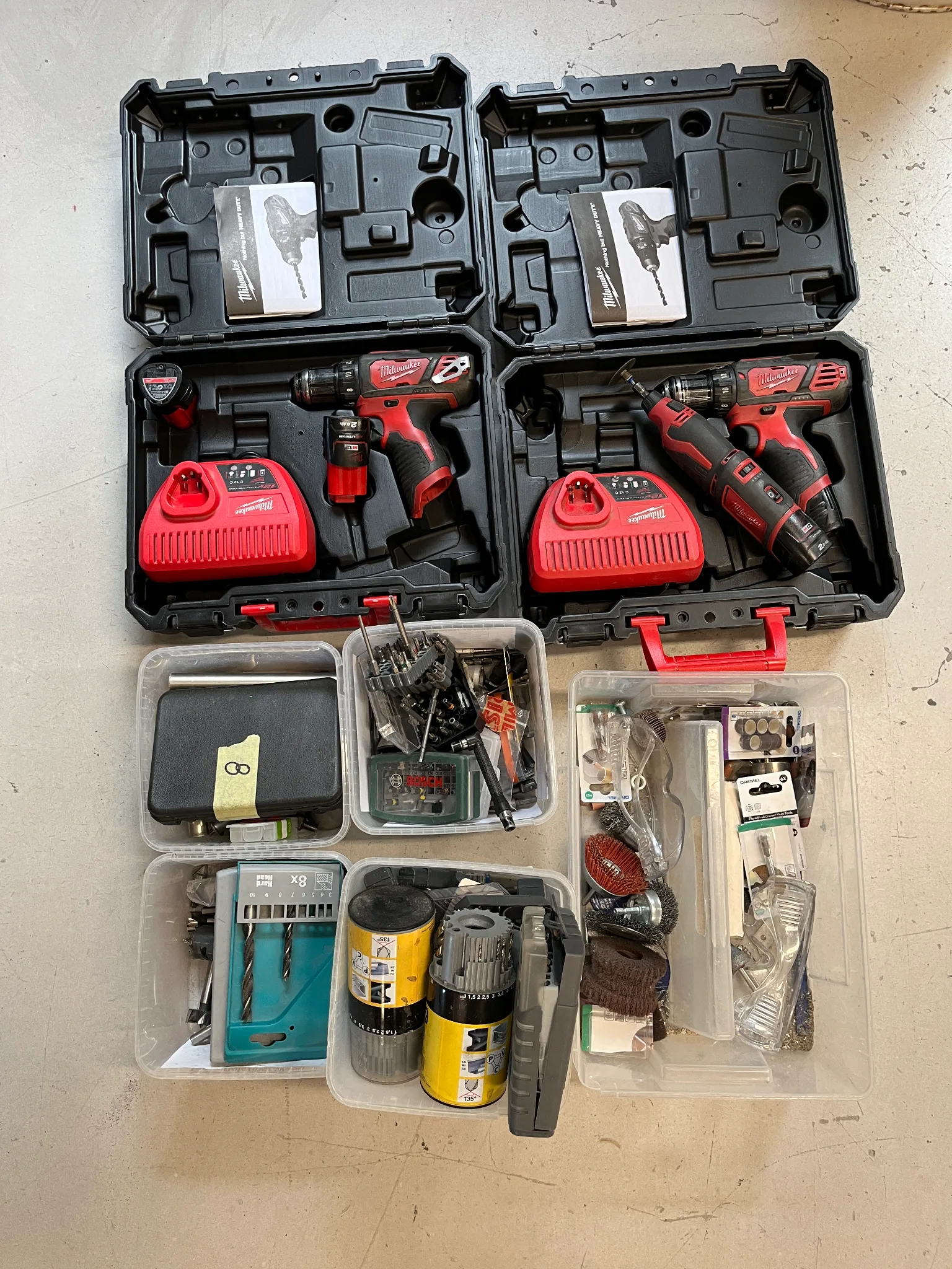 Milwaukee maskiner, slipmaskin, borr och slipmaskiner på auktion i Furulund hos Auctiona