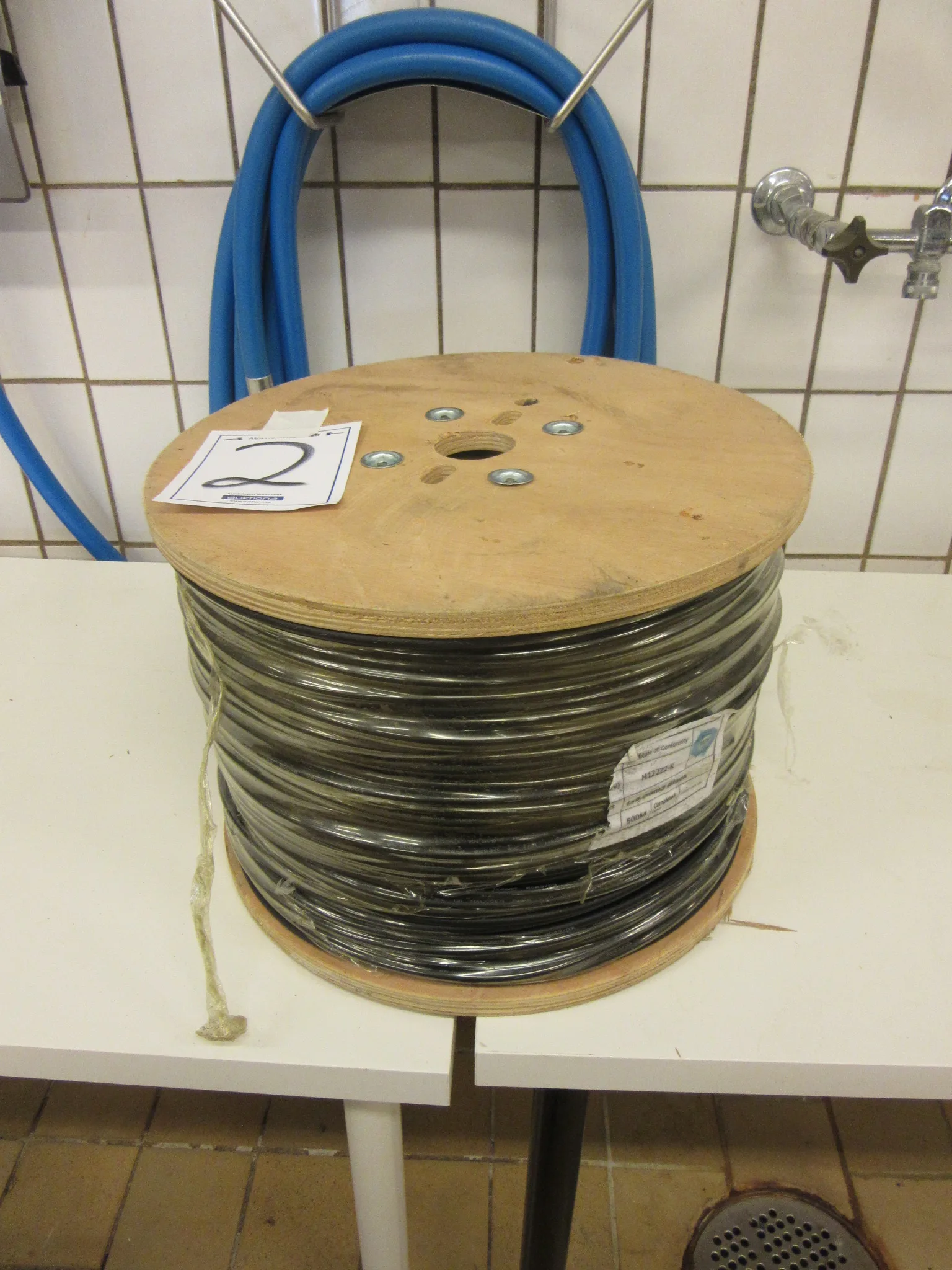 500 m kabel type H1Z2Z2-K på auktion i Nässjö hos Auctiona