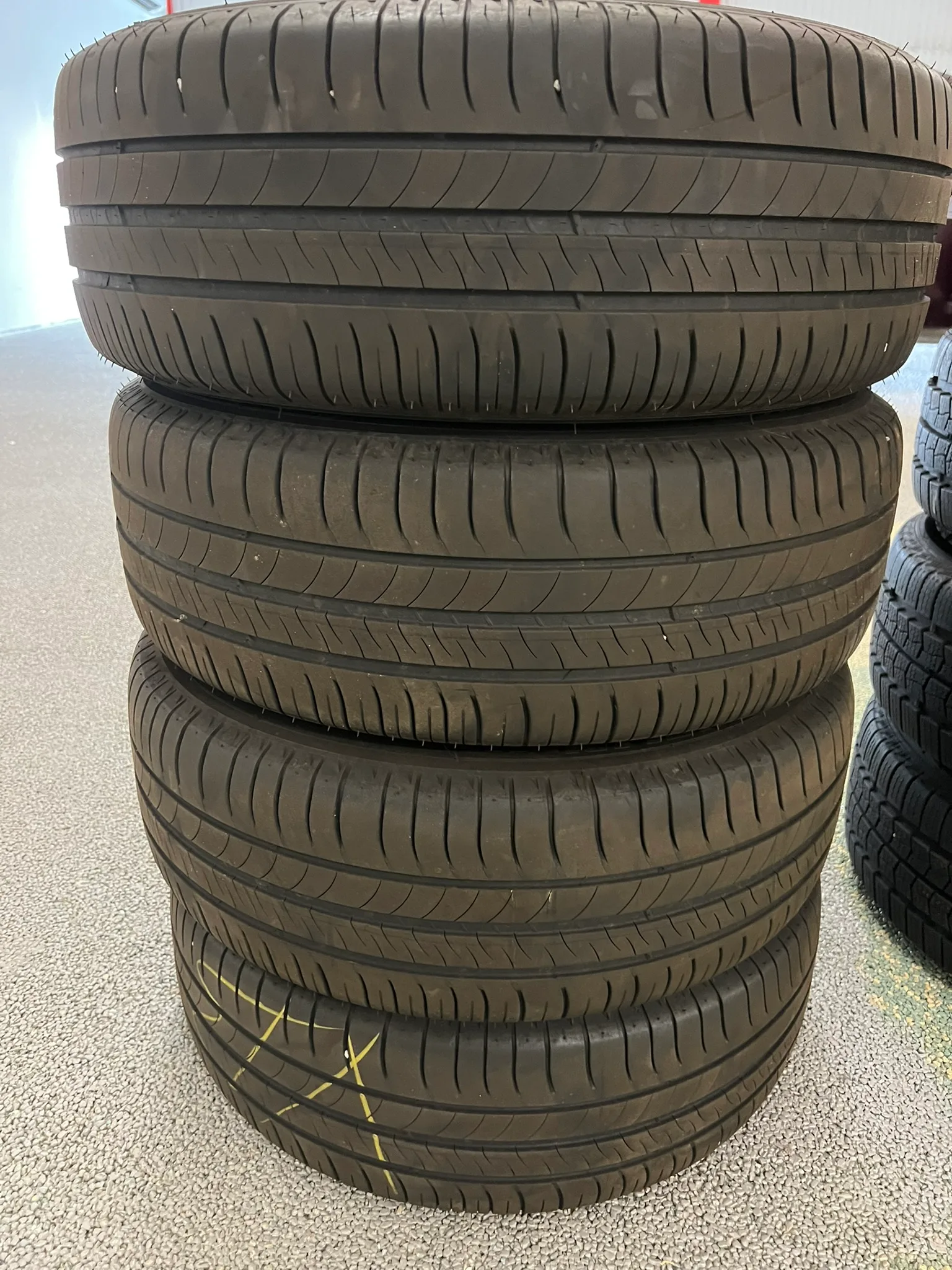 Sommarhjul 205/60 R16