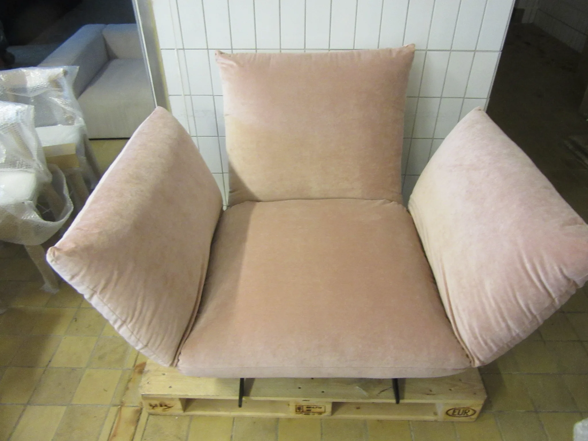 Fåtölj på auktion i Nässjö hos Auctiona