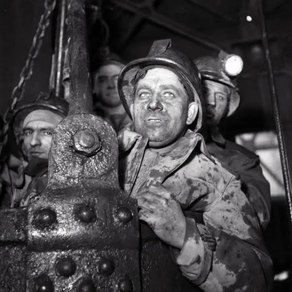 L'entreprise entre en scène