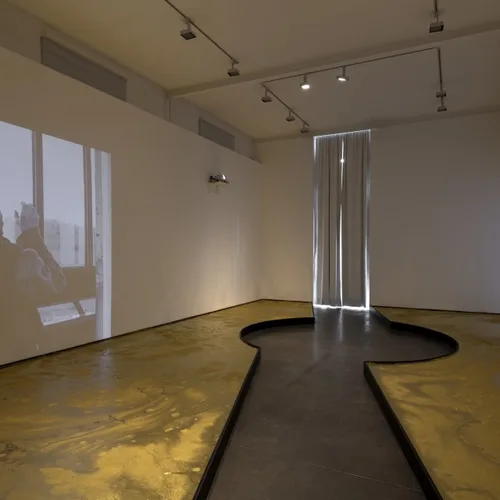 Hassan Darsi, Persistances