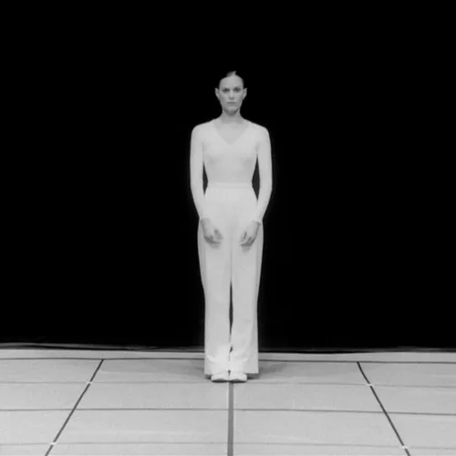 Lucinda Childs — une subversion du cadre