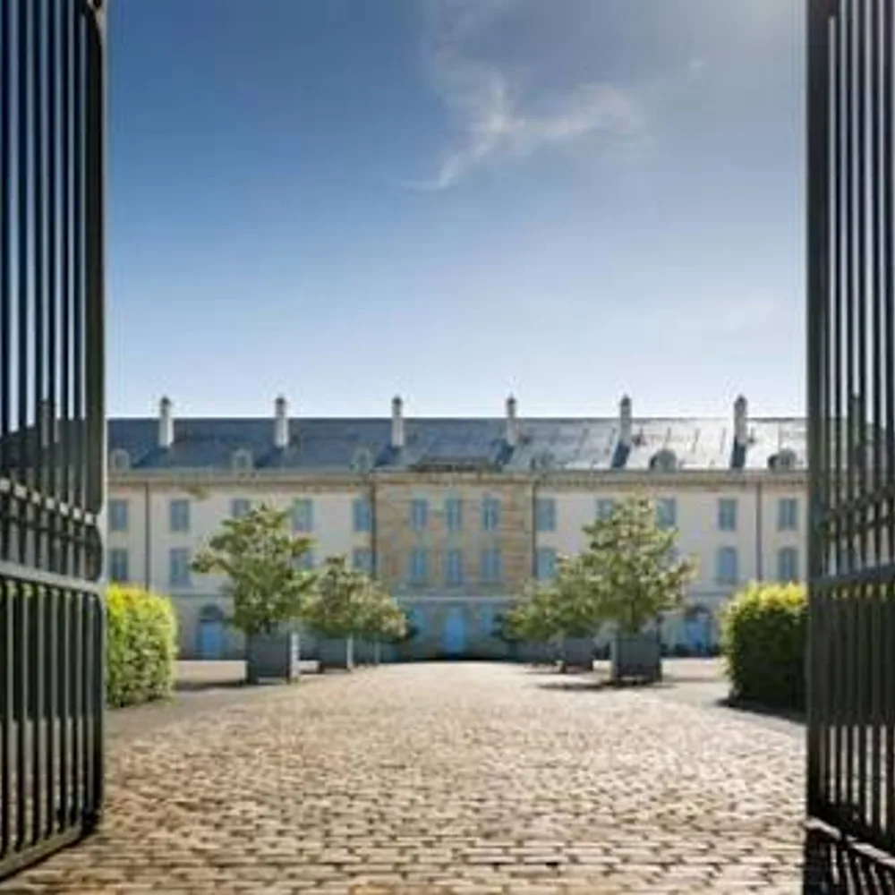 Centre national du costume et de la scène 2
