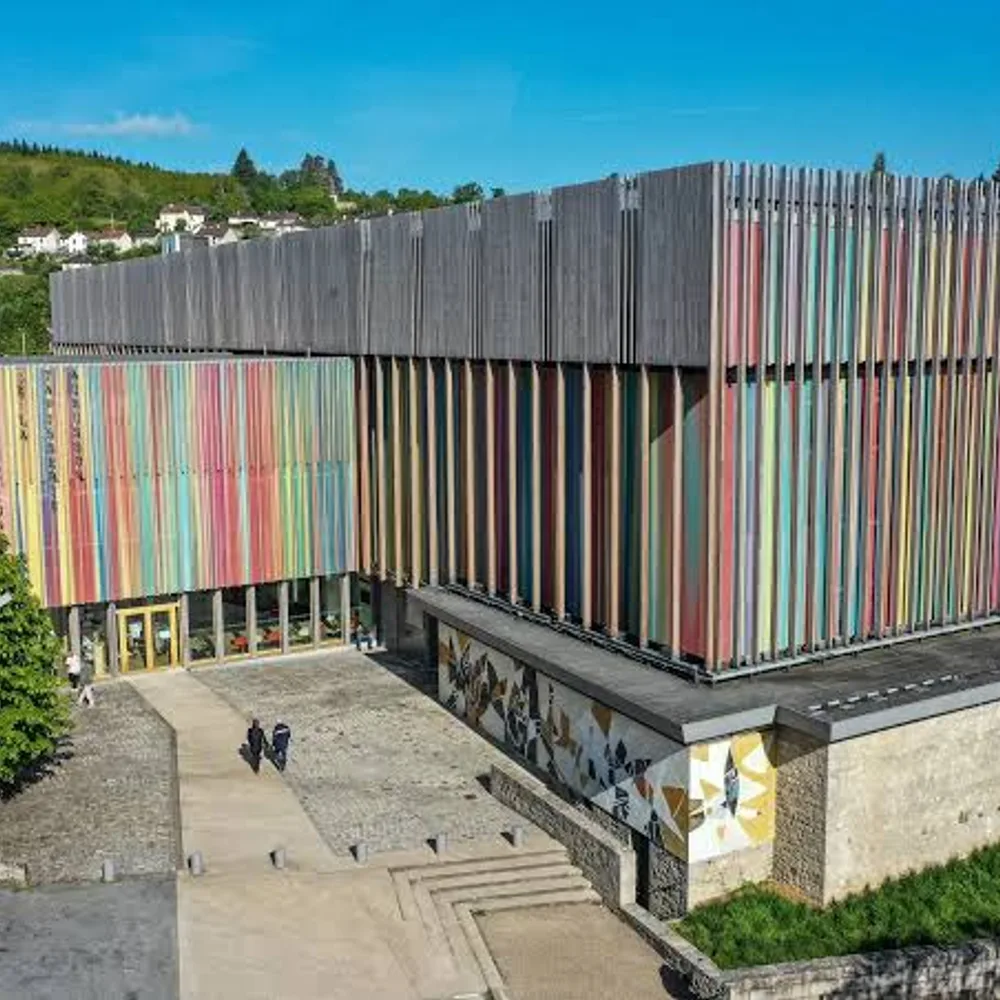 Cité internationale de la tapisserie 2