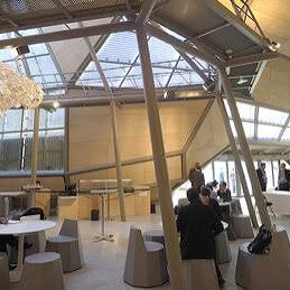 Frac Centre-Val de Loire 3