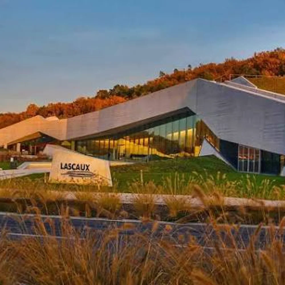 Lascaux IV