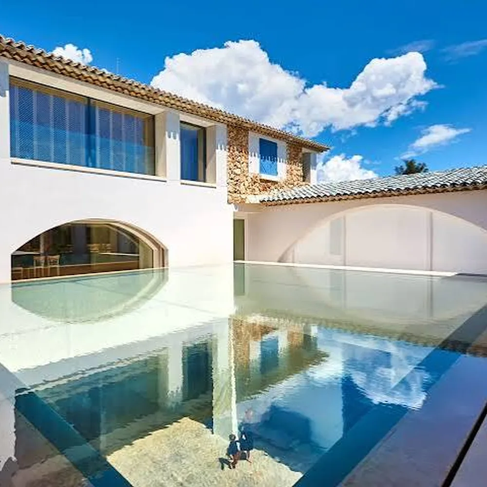 Villa Carmignac 2