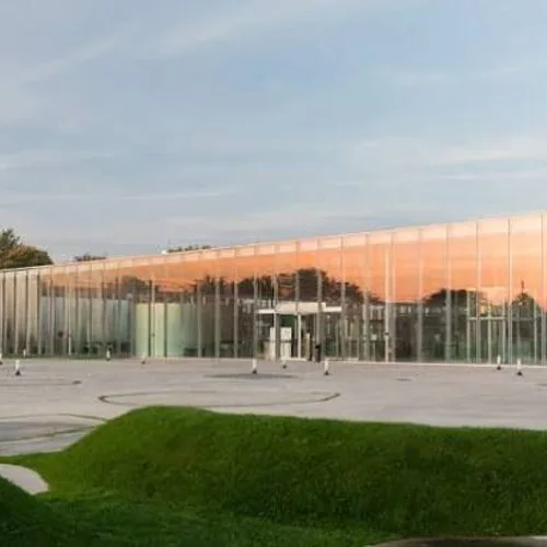 Louvre-Lens