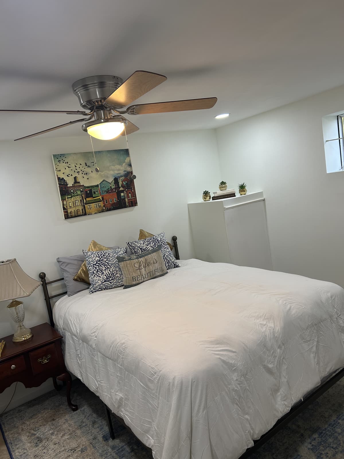 Spacious Private Bedroom with Private Bathroom Near Washington, DC & Major Hospitals – Hyattsville,