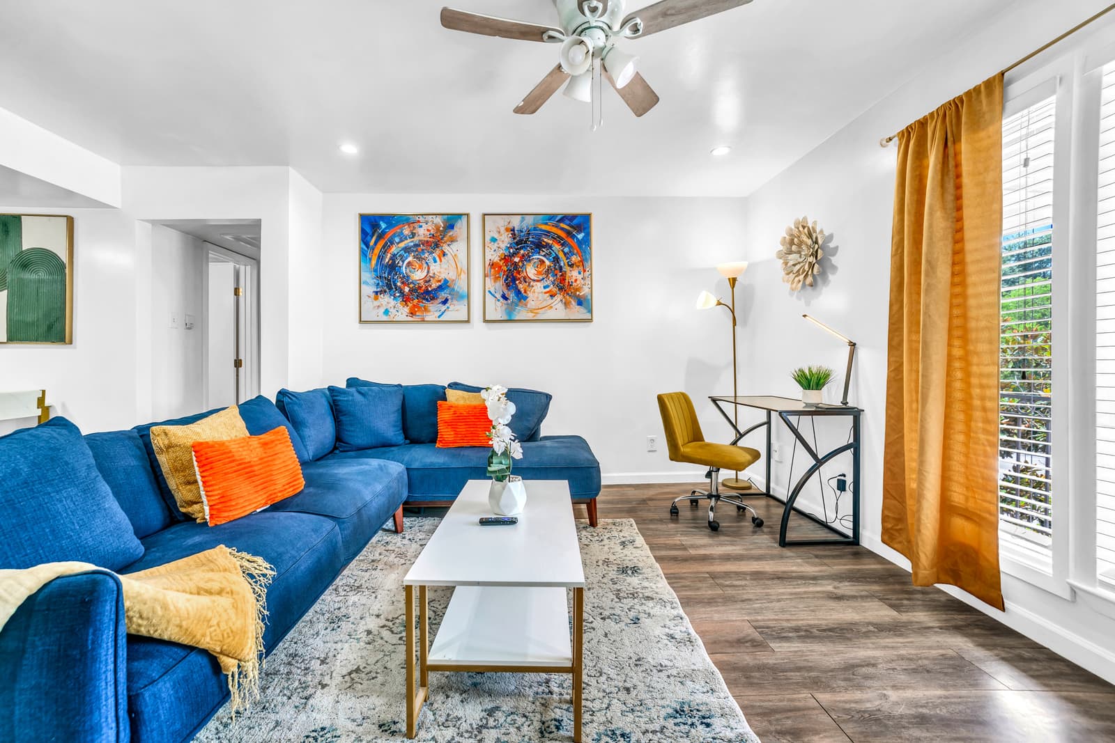 Furnished Dallas Nurse Retreat | Parking + WD Near Hospitals