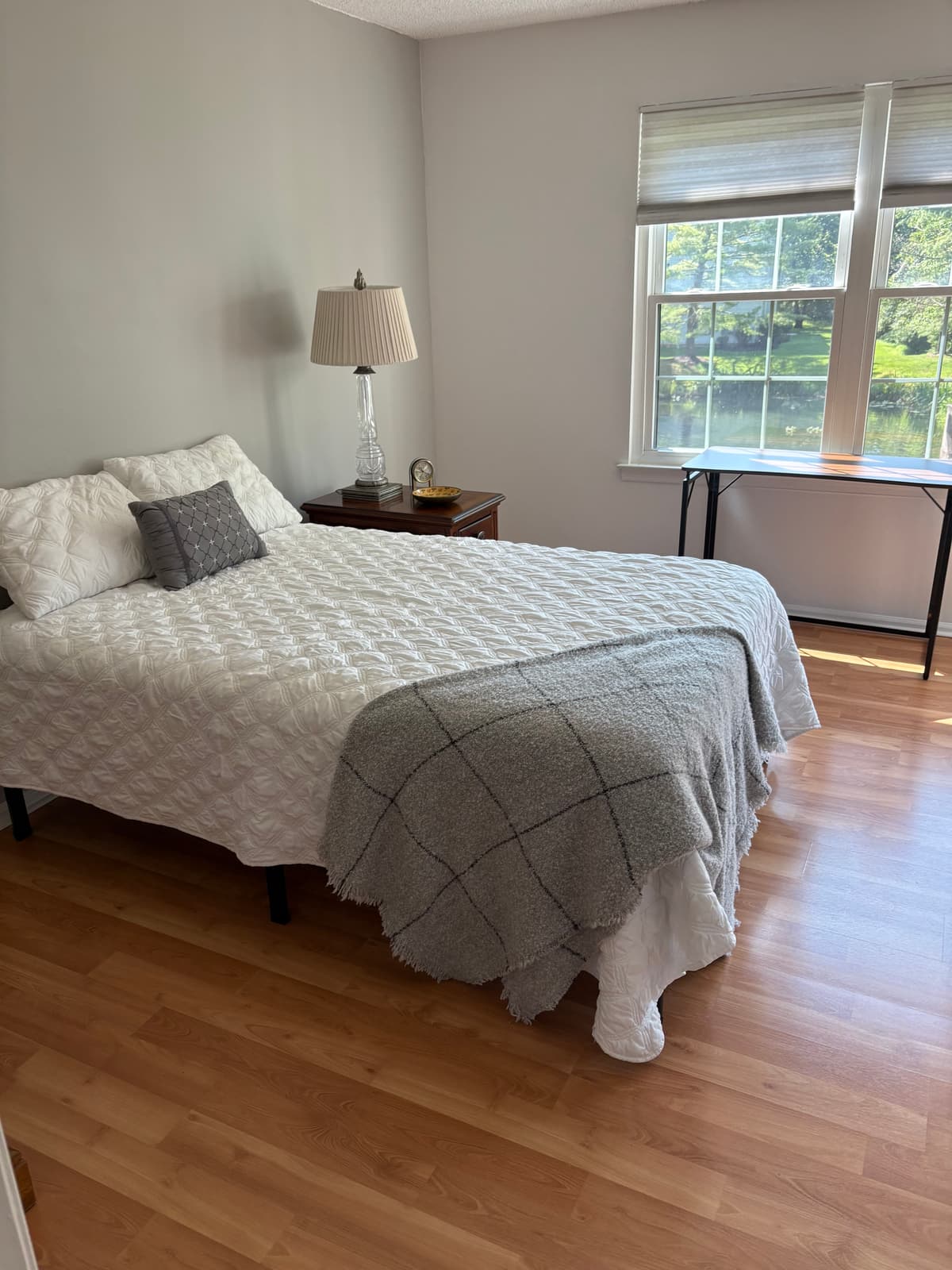 Shared condo/private bed/bath
