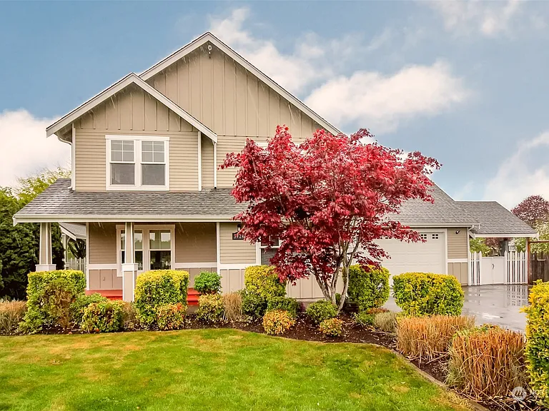 Fully Furnished Executive Home Near Tacoma Hospitals -Weekly Cleaning & Utilities Included
