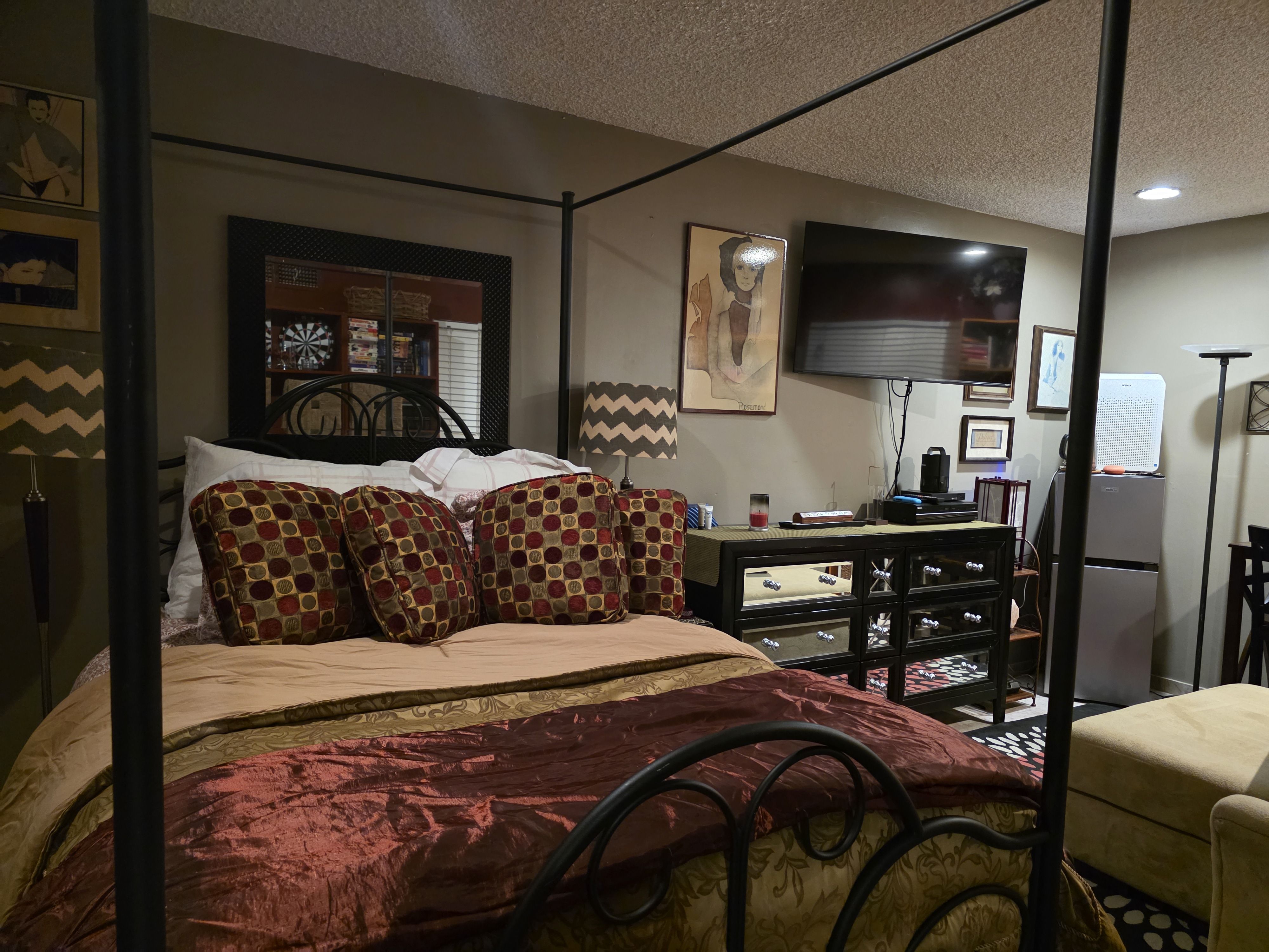 Zen oversized Bedroom suite