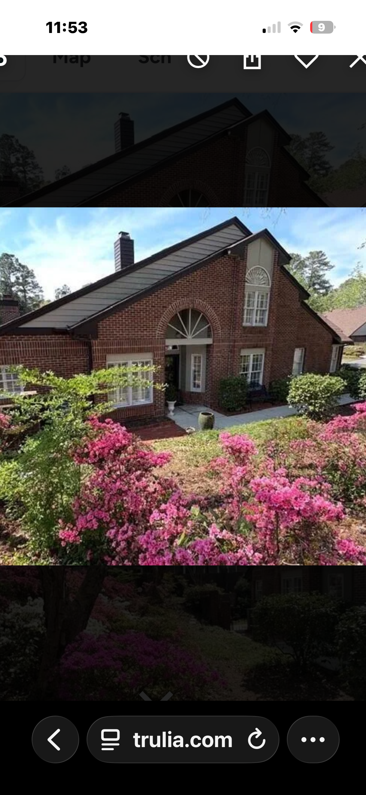 Cozy Townhome where upstairs is all yours! Fully furnished with parking less than 50 feet from entry.  Walking distance (5 Min)  to Hospital