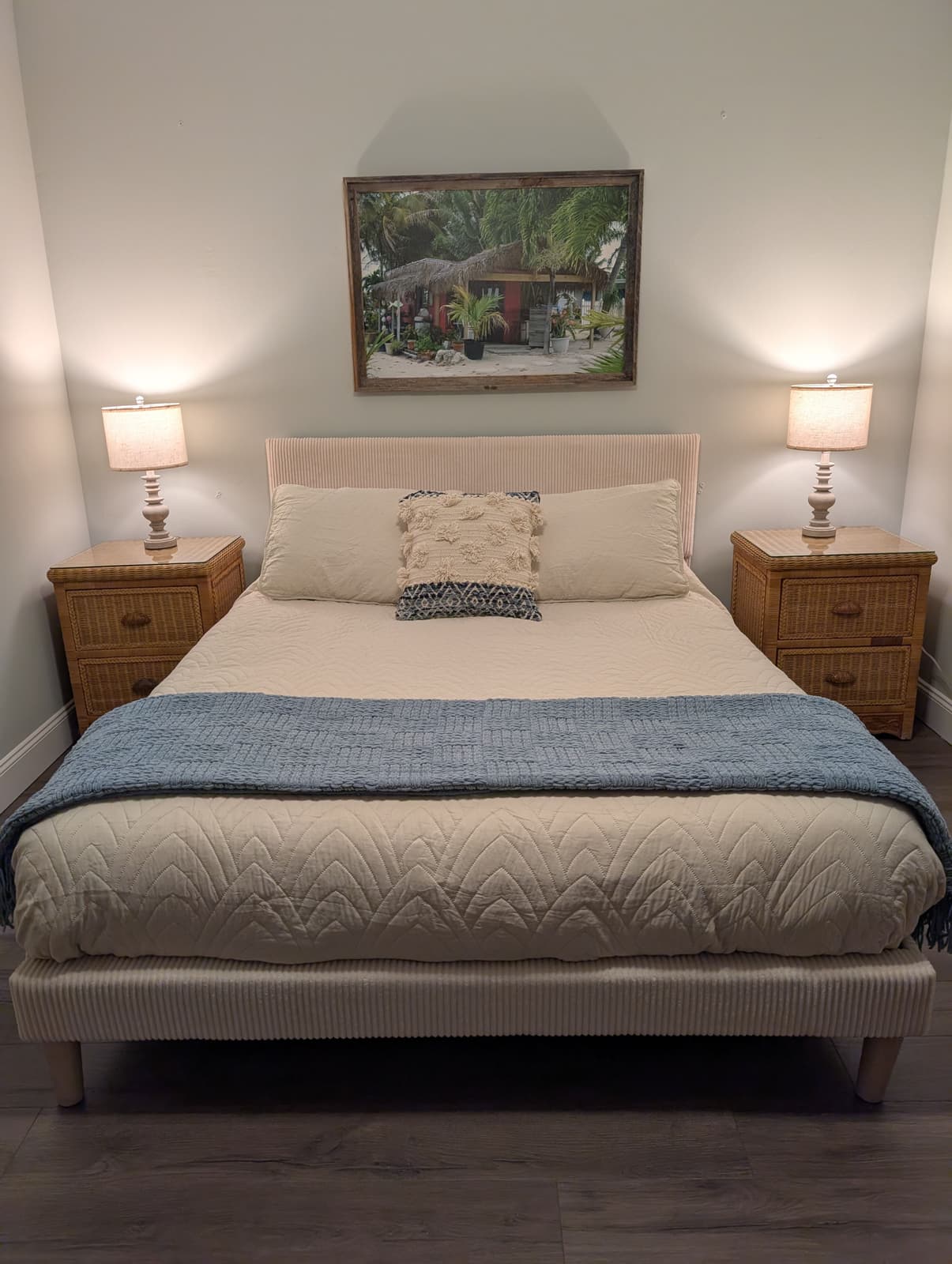 Coastal inspired fully furnished one bedroom and private bathroom