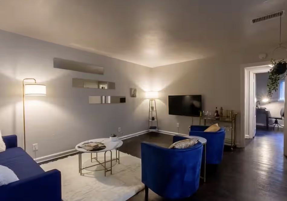 Cozy 1b1br  Midtown Atlanta Sapphire