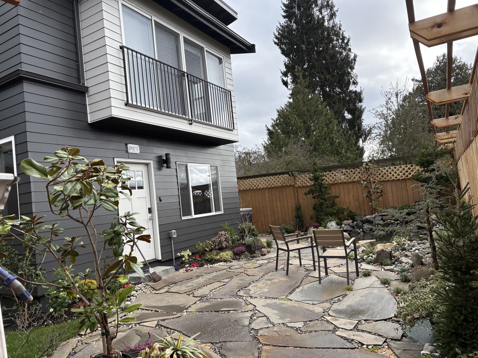 Private Backyard House with tranquil pond and hot tub!