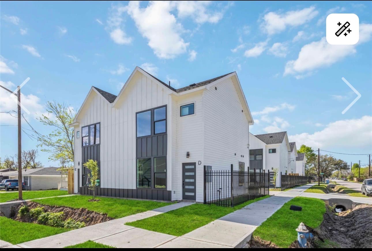 BEAUTIFUL FULLY FURNISHED UNITS Near Houston’s Medical Center!!