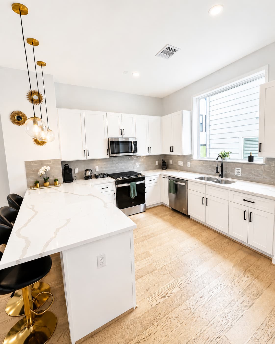 Fully Furnished 3BR/3.5BA Home Near Texas Medical Center