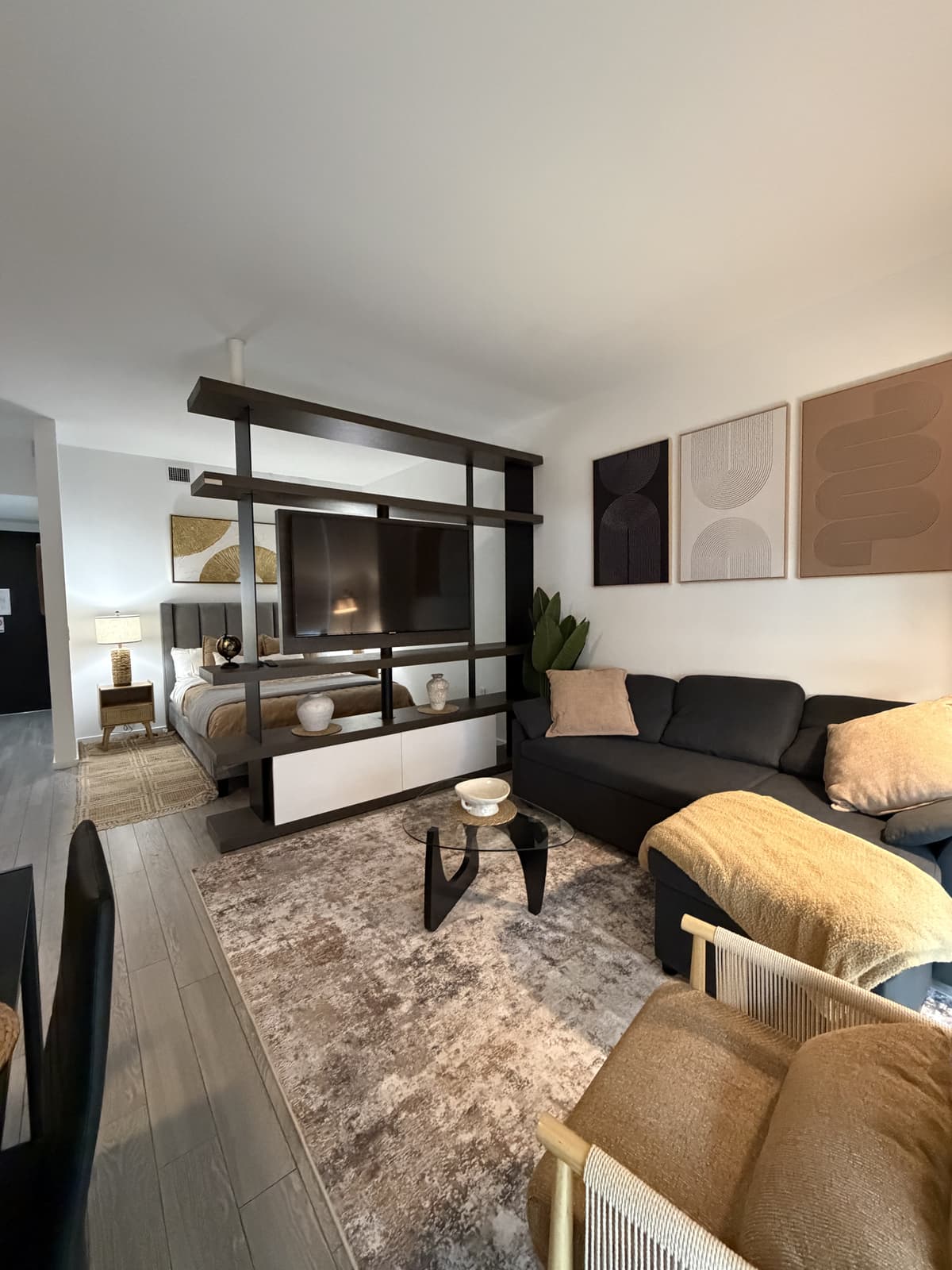 Furnished Studio Downtown Miami | Near Metro & Hospitals