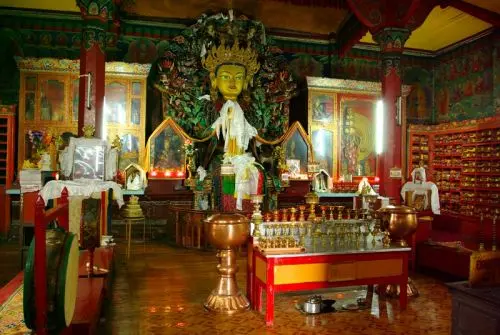 The prayer hall inside Ghum Monastery