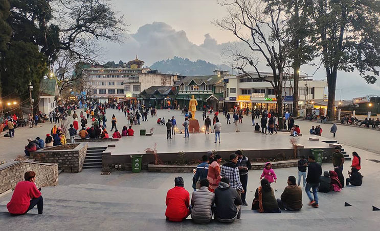 A scenic view of Chowrasta square on a sunny day