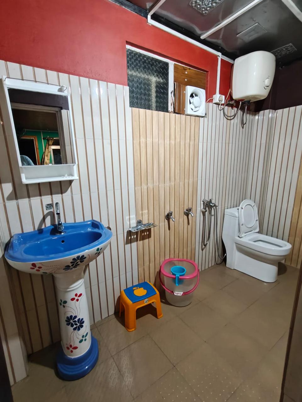 Green View Homestay - image 9