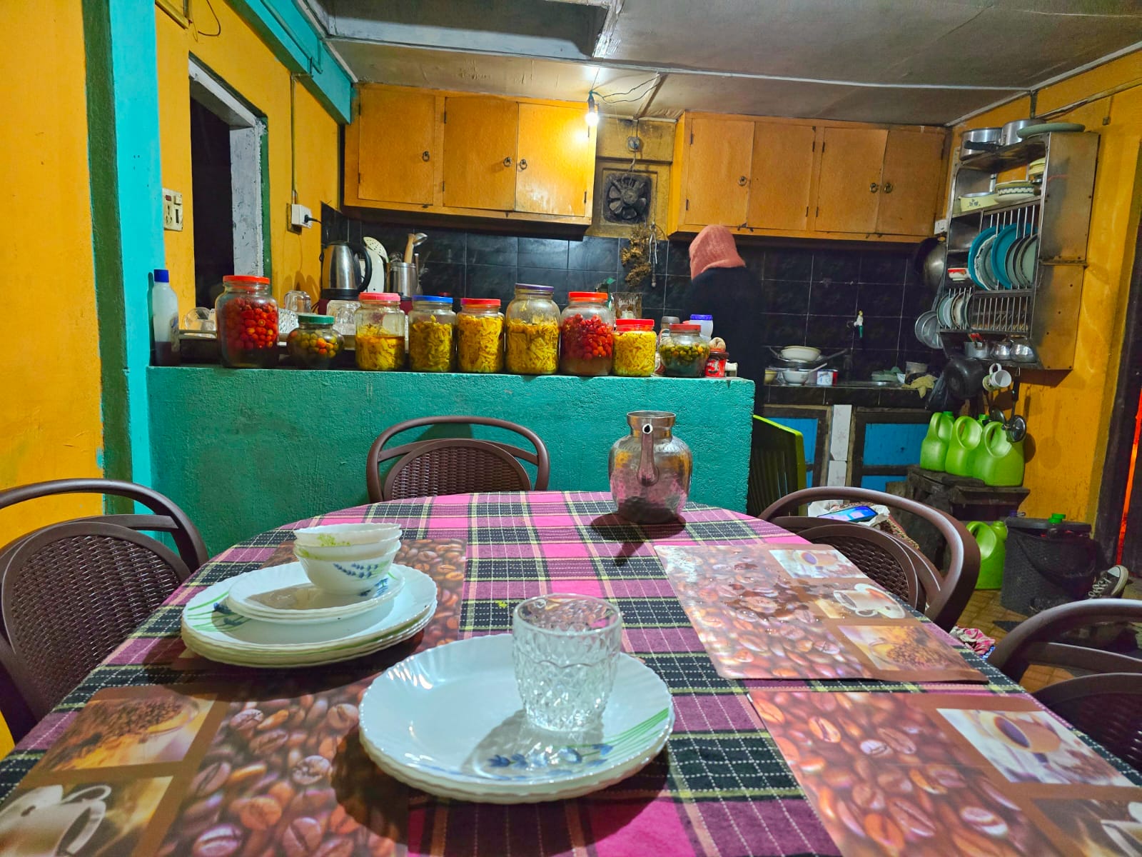 Alina homestay in 6th mile, Upper dawaipani 