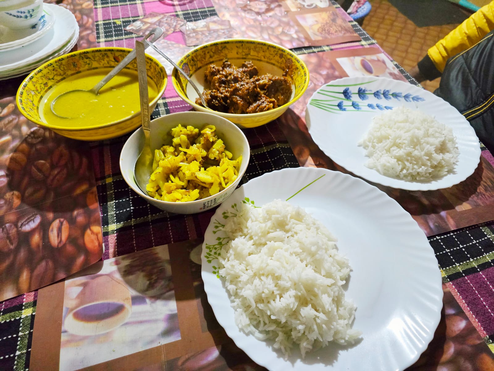 Alina homestay in 6th mile, Upper dawaipani 