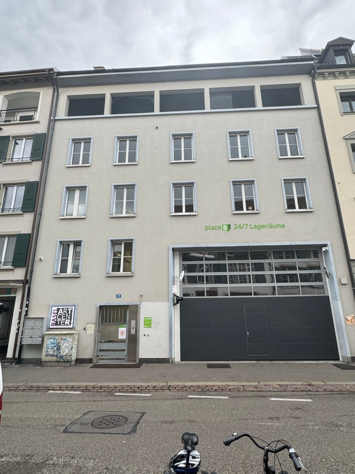 Lagerraum, Basel 3