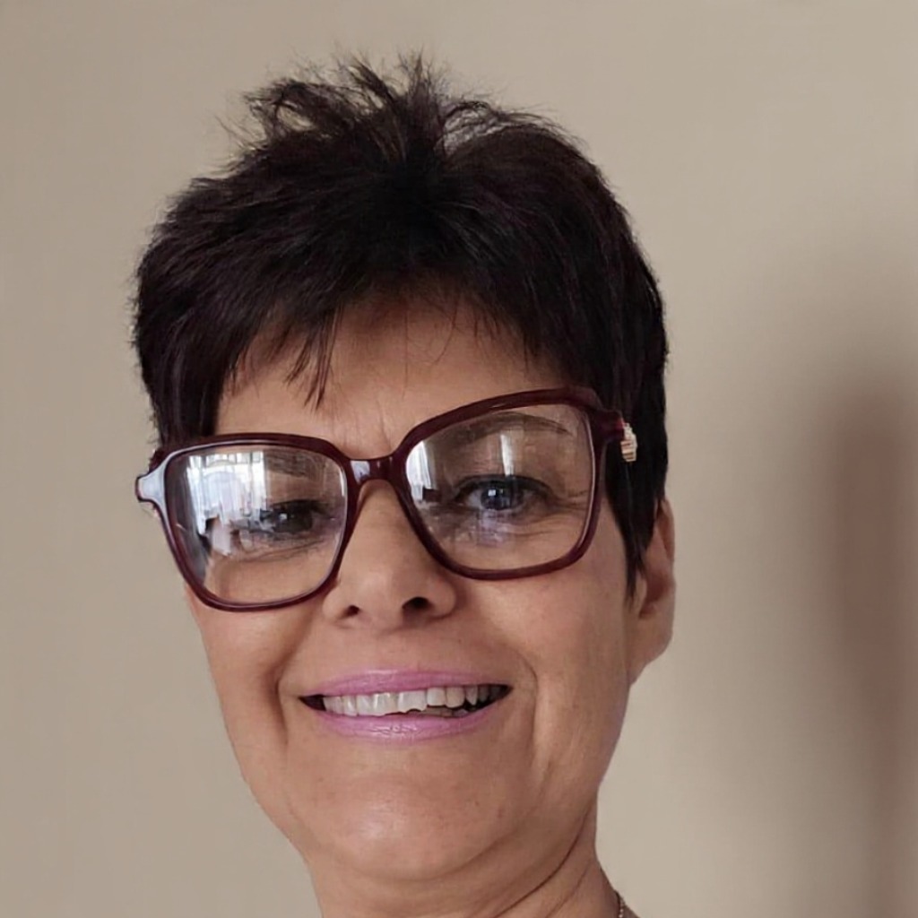 Lisa Januario