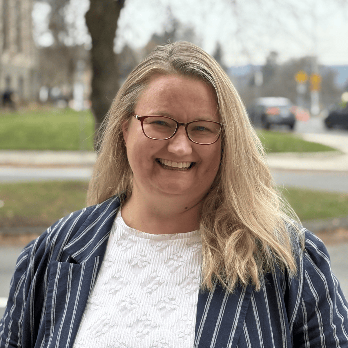 Headshot of Stephanie Behne