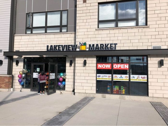 Brand New Convenience Store And Food Market In Grimsby