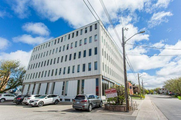 Excellent Commercial And Office Space For Lease