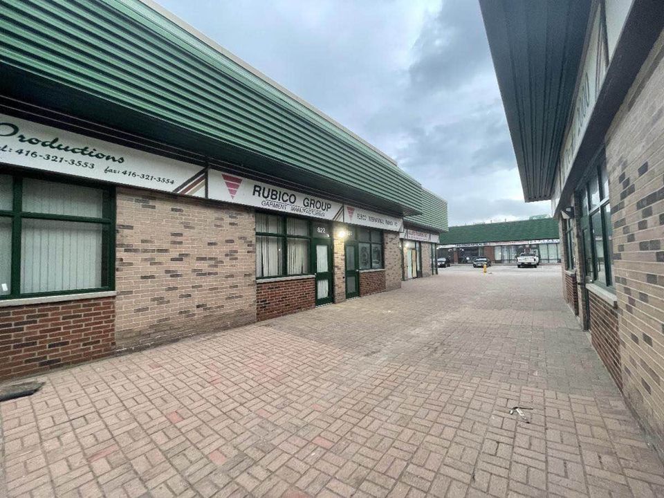 Two Prime Industrial Condo In Agincourt Scarborough
