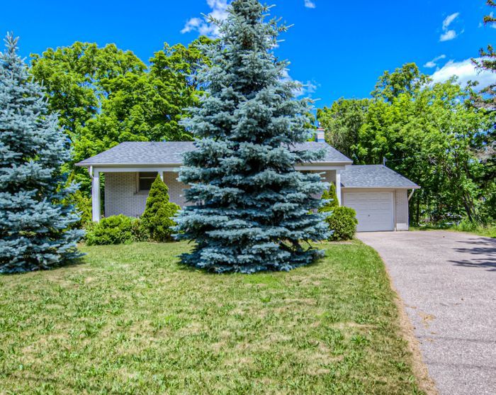 42 Central Street, Waterloo - Student Duplex